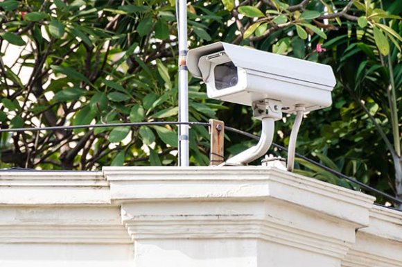 Installation de système de vidéosurveillance en extérieur à Roanne